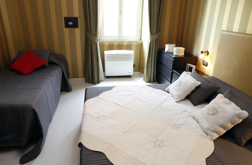 Caracciolo Guest House Rome Exterior photo