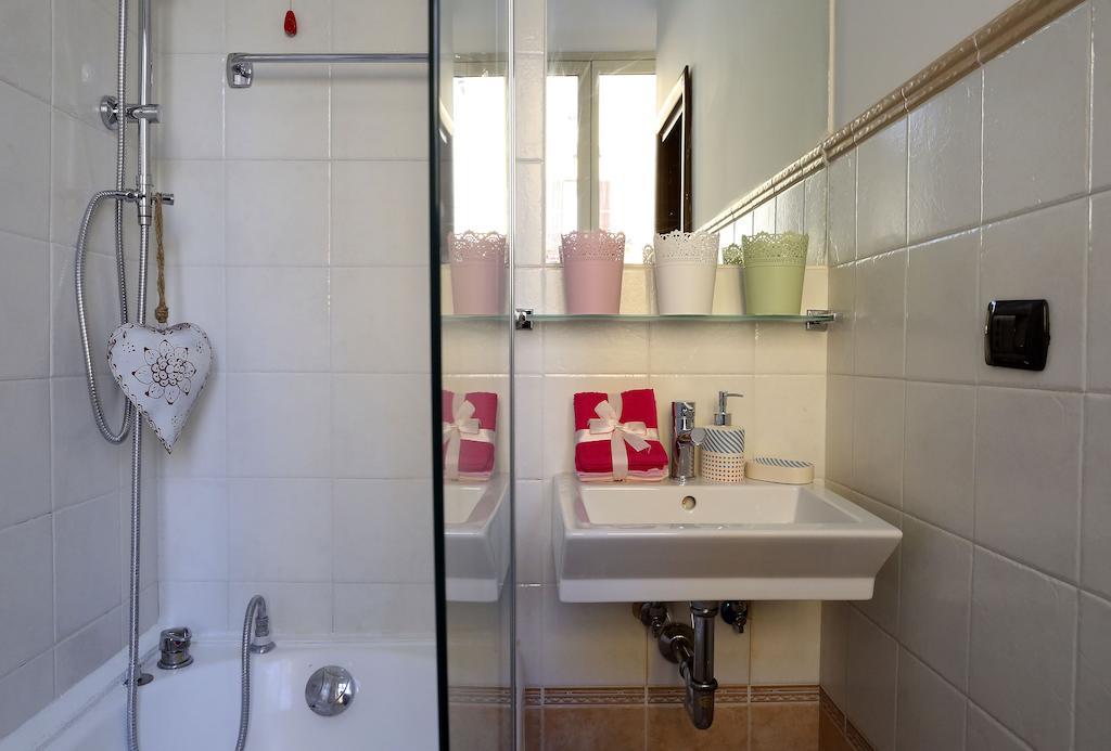 Caracciolo Guest House Rome Room photo
